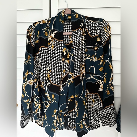 Ann Taylor Business Casual Top Blouse Shirt Houndstooth Floral Pattern Bundle - Picture 4 of 5